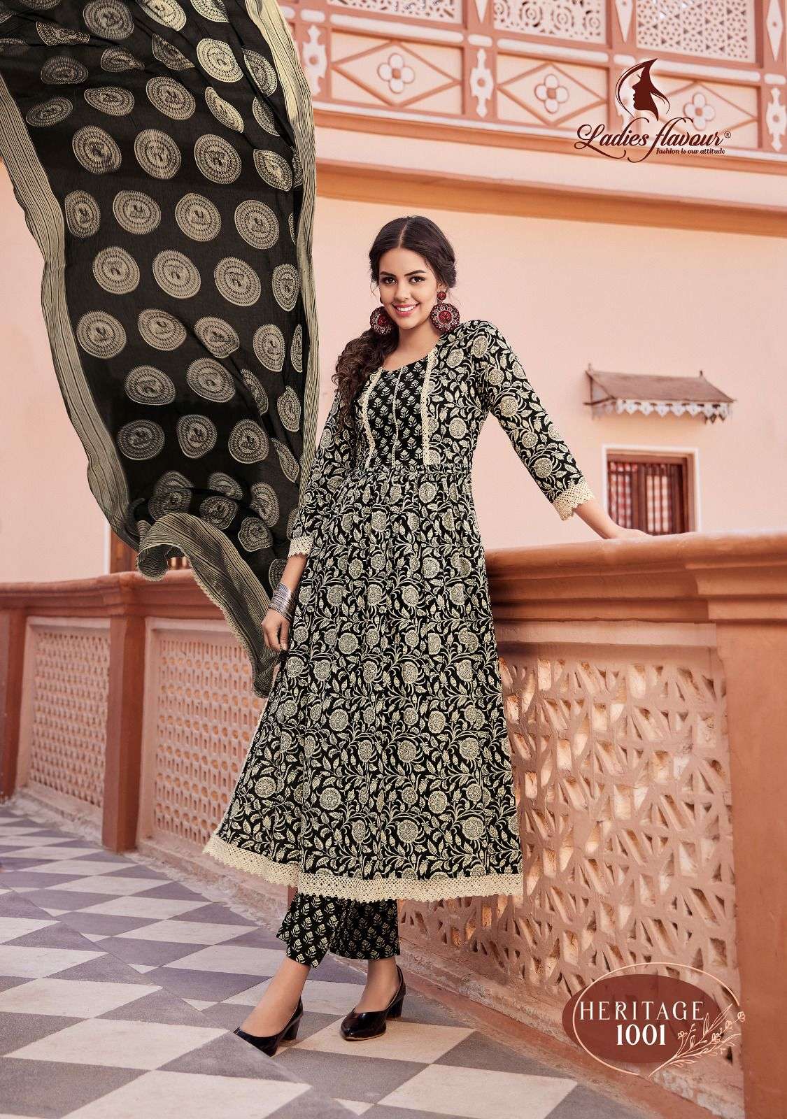 LF HERITAGE PURE COTTON PRINT KURTI AND PANT WITH MULL COTTON PRINT DUPATTA 1001